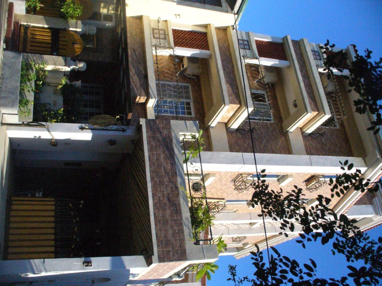 Alongs Garden Bed and Breakfast Heng-ch'un Esterno foto